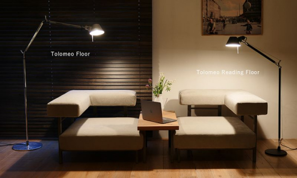 トロメオ フロアランプ / シルバーArtemide（アルテミデ） | 公式通販