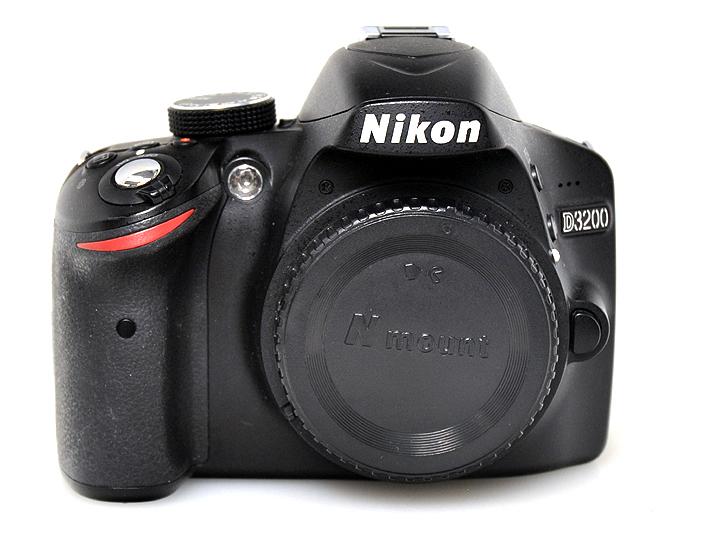 価格.com - ニコン D5600 ダブルズームキット 価格比較