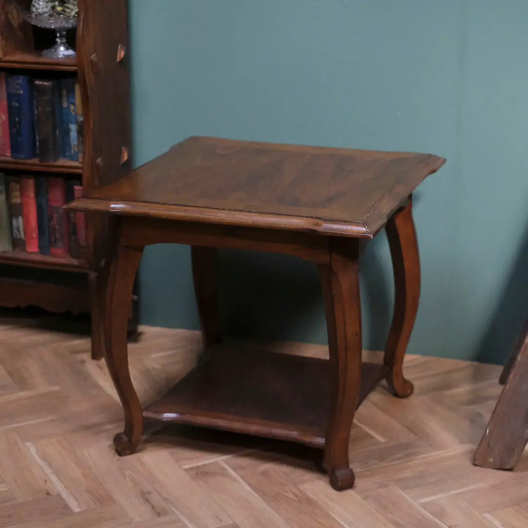 アンティークテーブルのオンライン商品 イギリスとフランスから洗練