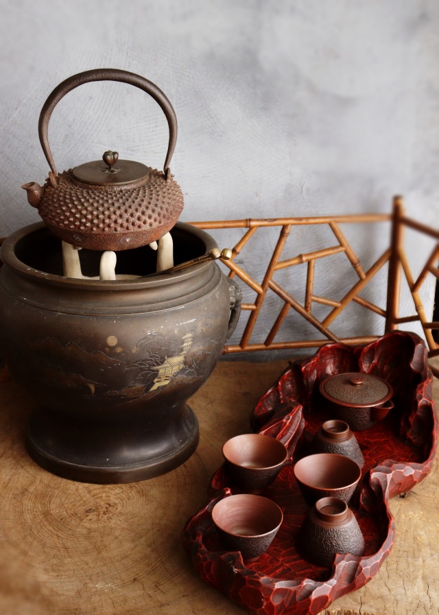 象嵌火鉢 瓶掛け 火鉢 手あぶり 鉢カバー 骨董 風炉 涼炉 金属火鉢