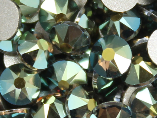 スワロフスキー クリスタルイリデッセントグリーン-#2058 4-ライン