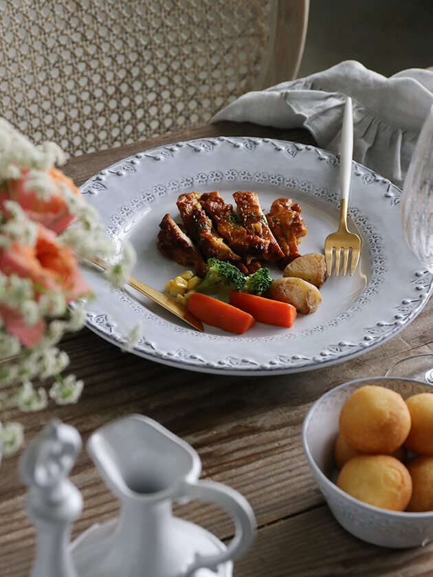 BORDALLO PINHEIRO Floraディナープレート29cm