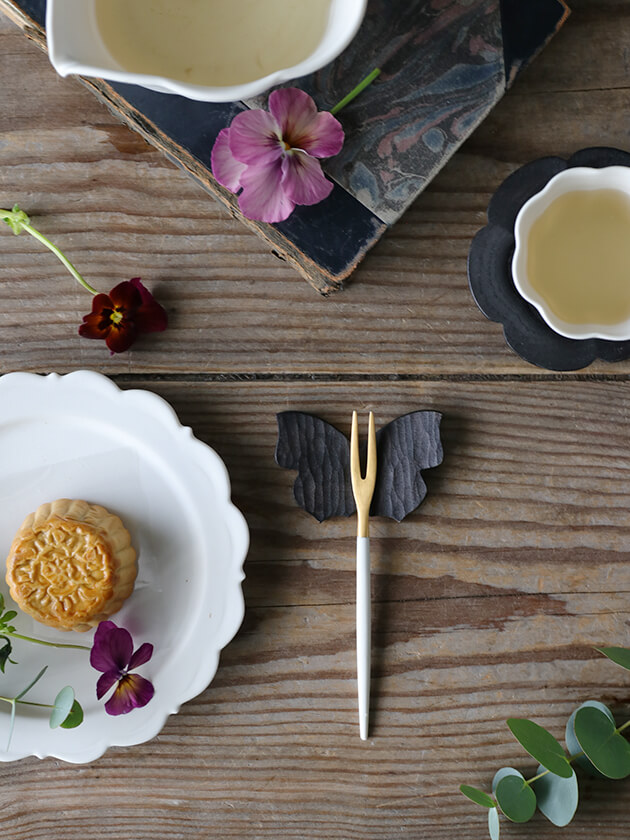 三木達也 蝶型箸置き 鉄染ブラック