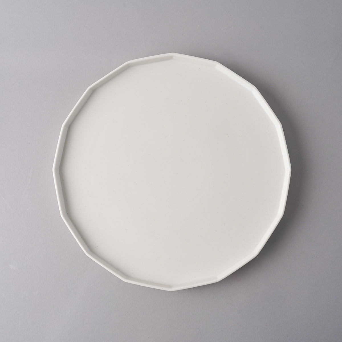 有田焼 十六角皿 (L) 24cm 金善窯の通販｜Studio1156 – 【公式