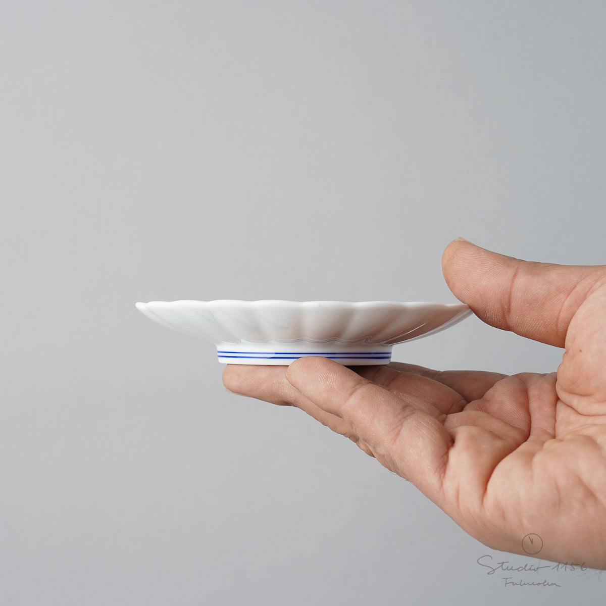 有田焼 染錦懐古伊万里 楕円小皿 11cm 其泉窯の通販｜Studio1156