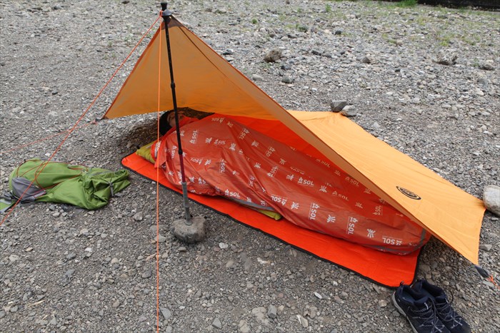 保温性を備える画期的シュラフカバー。SOL「エスケーププロヴィヴィ