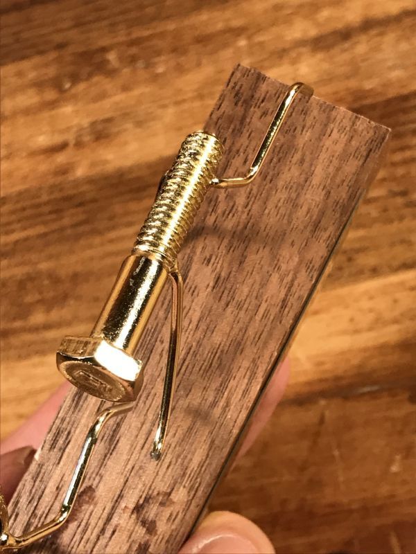 No! Not Without a Washer” Display Figurines ノットウィズアウトア