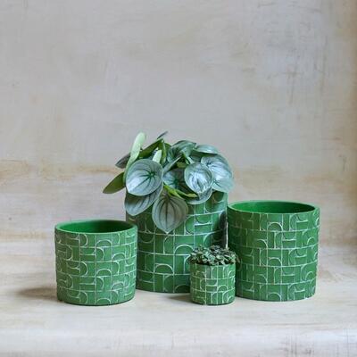 セメント製の鉢カバー｜WEBコラム｜商品案内｜杉田エース株式会社