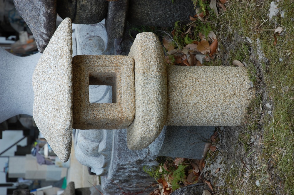 水蛍の製品案内愛知県岡崎市の石灯篭・水鉢蹲など石材製品の製造販売