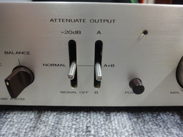 Aurex (Toshiba) A3032 プリアンプ A3032三極管プリアンプ