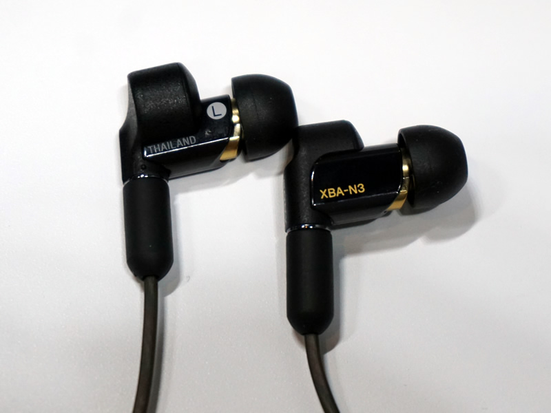ソニー、新ドライバー採用の2ウェイハイブリッドイヤホン「XBA-N3