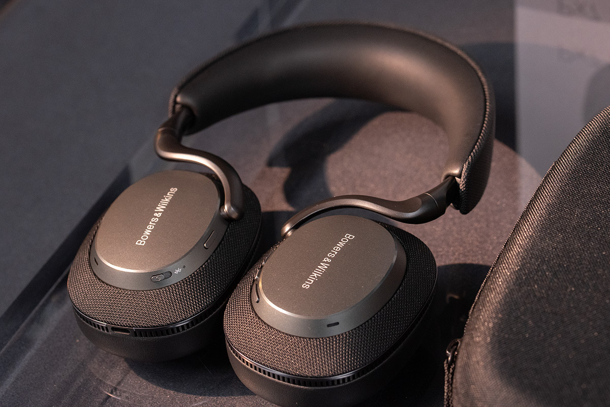 Bowers & Wilkins、新ワイヤレスヘッドホン「Px7 S3」。aptX Lossless