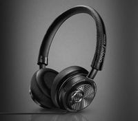 フィリップスのオンイヤー型ヘッドホン“Fidelio”「M1MKII」を中林直樹