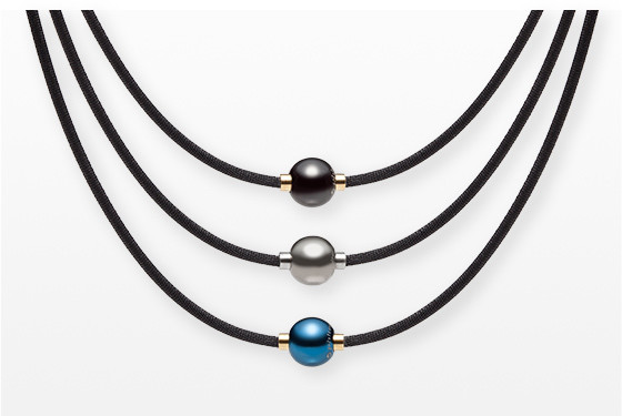 世界累計販売本数4000万本突破記念 第3弾「RAKUWAネック メタックス