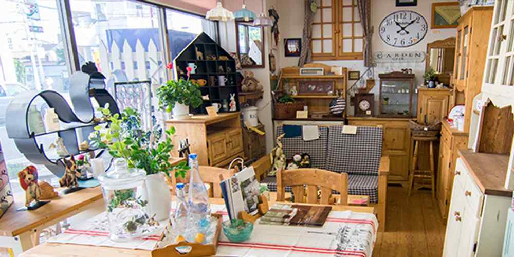 パインファクトリー東京・八王子店|カントリー家具白いフレンチ