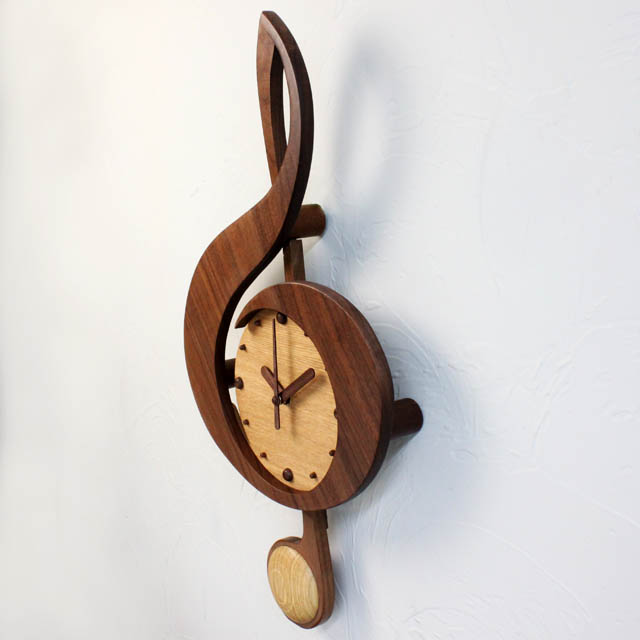 前年分完売 / 2026年製作予定】銘木 ト音記号 振り子時計 ウォルナット