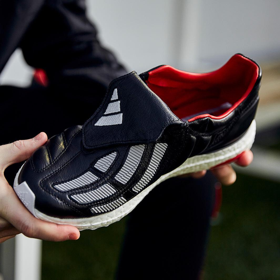 adidas Predator Mania TR - Core Black/Metallic Silver/Predator Red