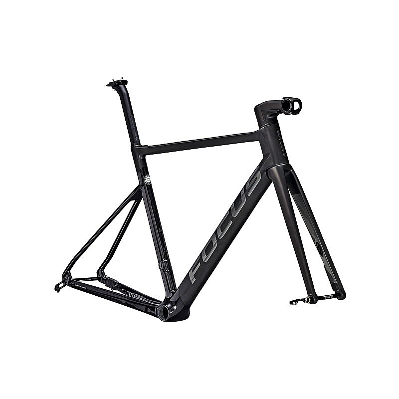 きゅうべえsports店頭販売】FOCUS（フォーカス）2022年モデル IZALCO