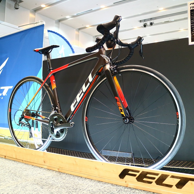 旧モデル在庫ざらえ特価】FELT(フェルト) 2019年モデル FR6 [ロード