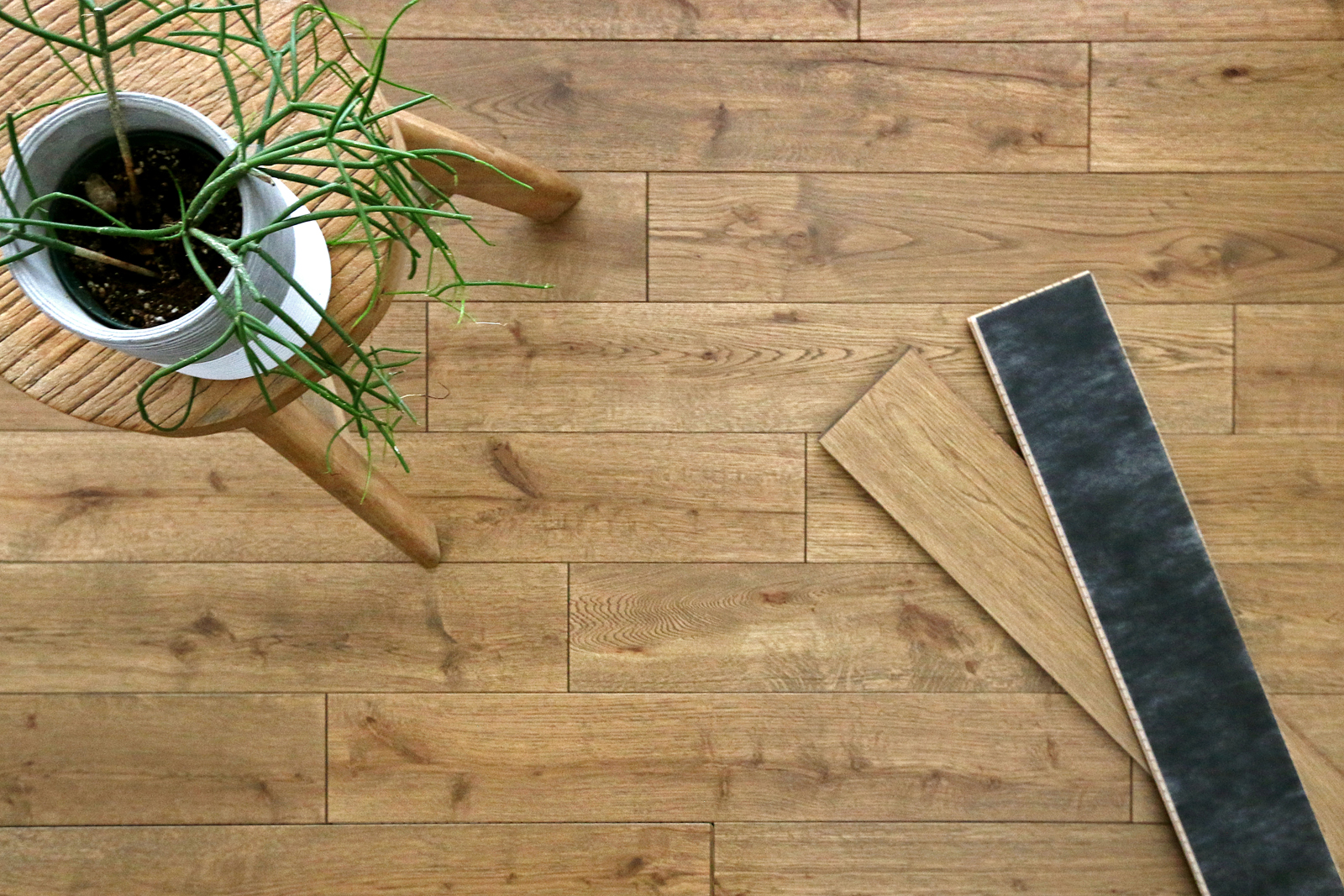 遮音フローリング ブラウンオーク | FL-FL004-02-G131 | 遮音・直貼り