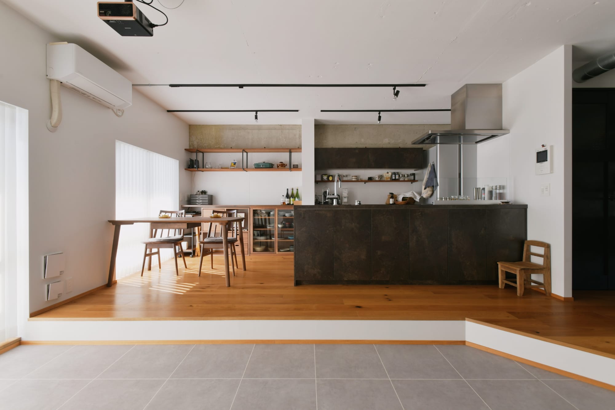 薄型レンジフード 側面壁付け型 W900 ステンレス レギュラータイプ