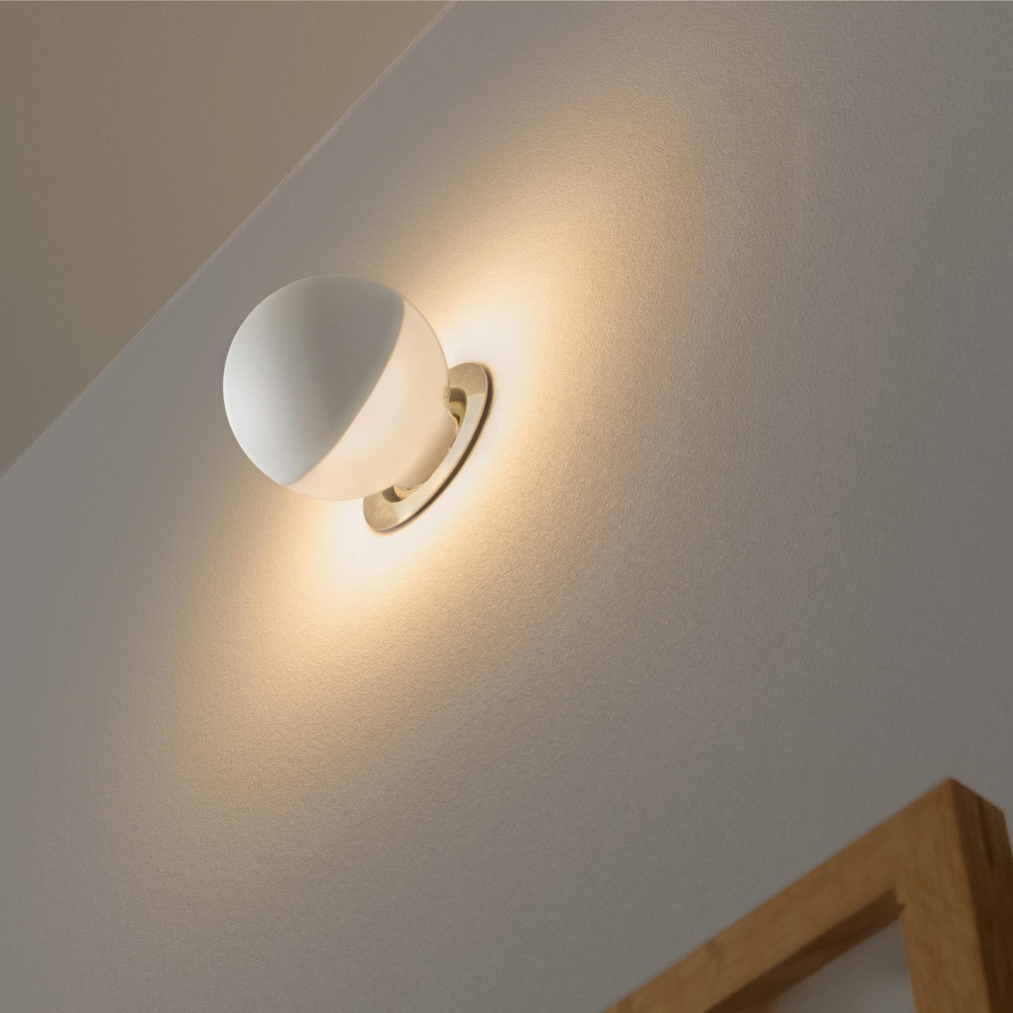 ハーフマット電球 φ70(E26)45W相当 | LT-BB009-01-G141 | 電球 | 照明