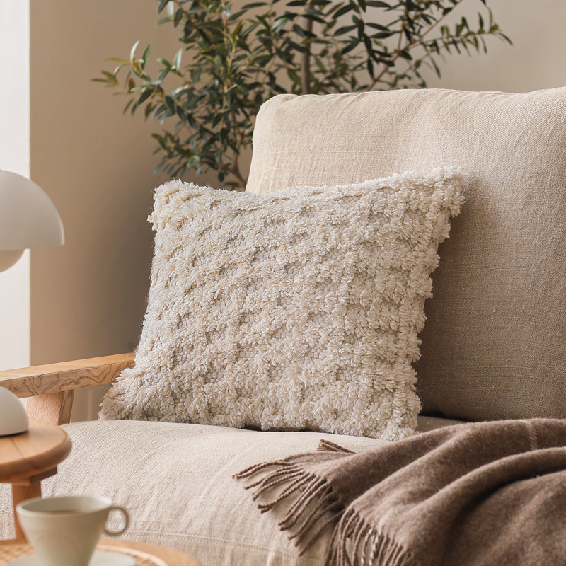 ウールクッションカバー Woolith ｜家具・インテリア通販 Re:CENO(リセノ)