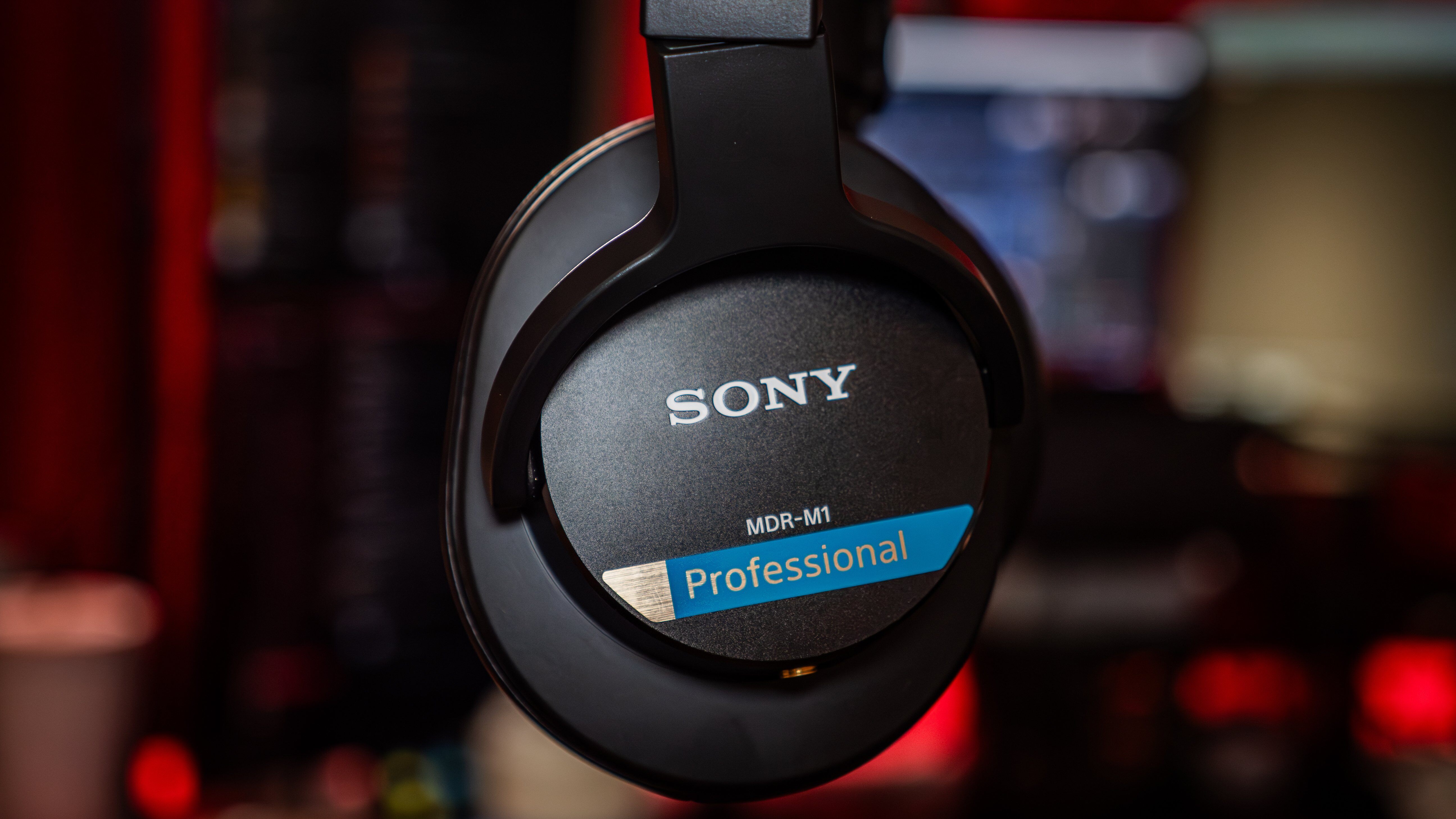 Sony MDR-M1 headphones: First impressions