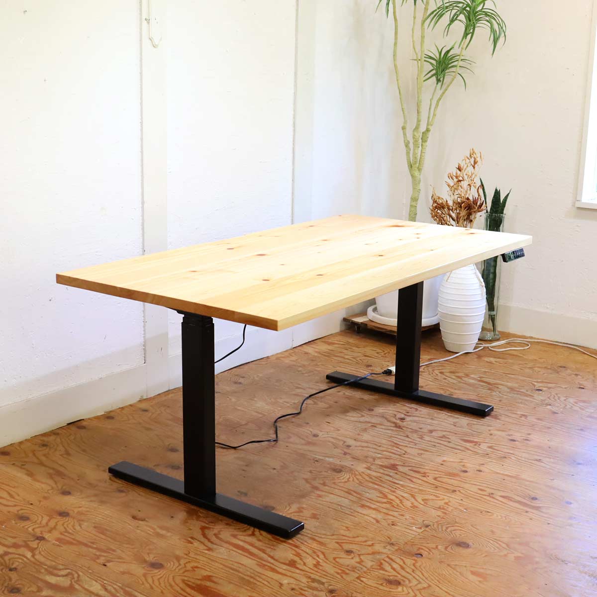 Kanademono / 金物家具のかなでもの エレクトリックデスク 電動昇降