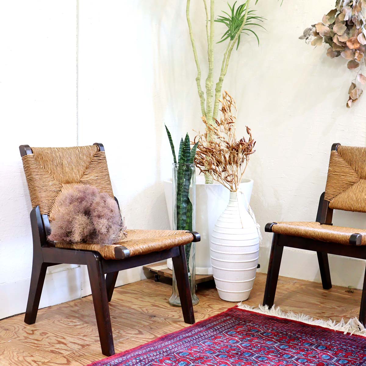 九州民芸家具⁄つくし工芸のミズメザクラ無垢材を使用したダイニング