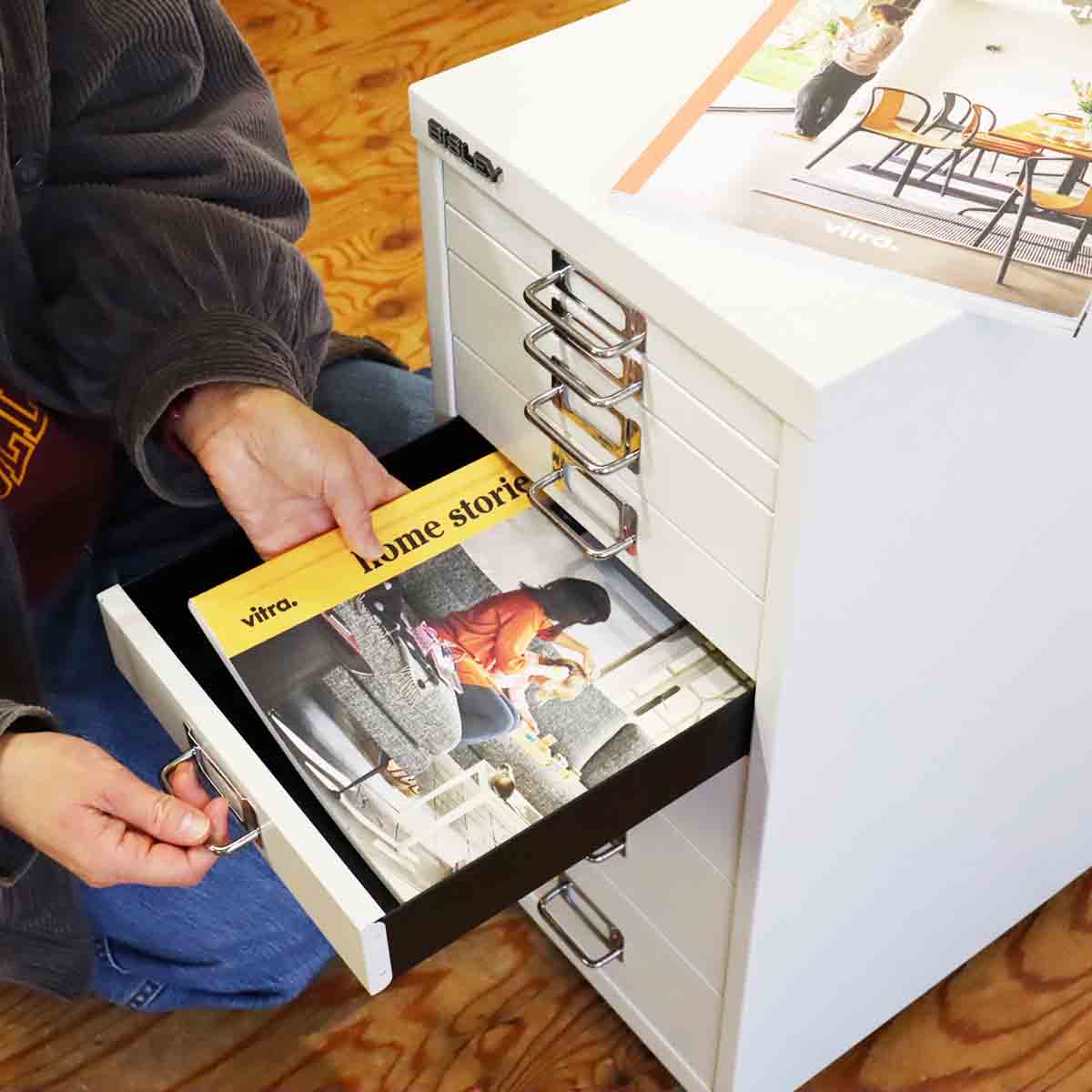 ビスレー / BISLEY BASIC29シリーズ A4サイズ キャビネット引出し8段