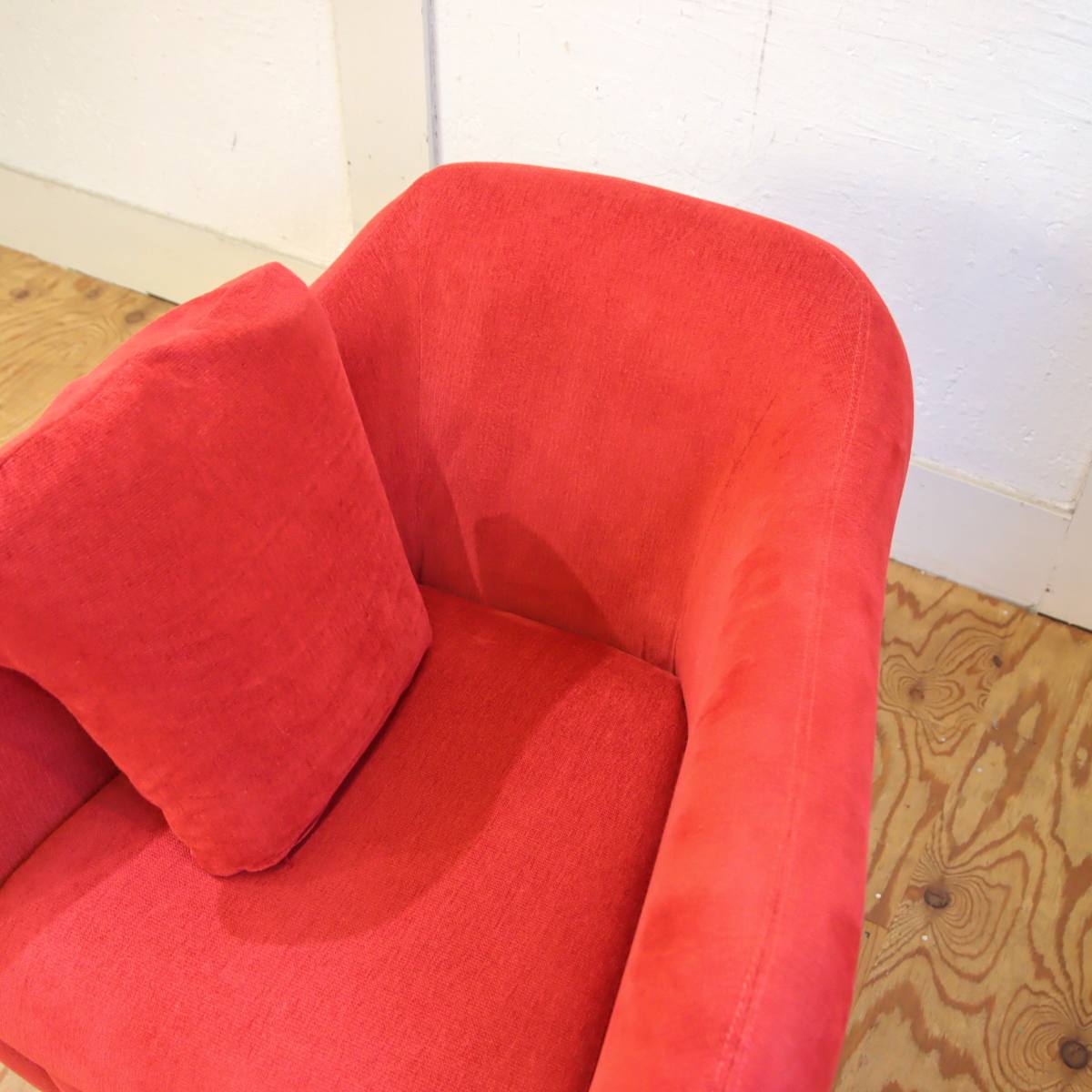 イデー / IDEE ミニミラーアームチェア コロンとしたミニソファ 赤 中古
