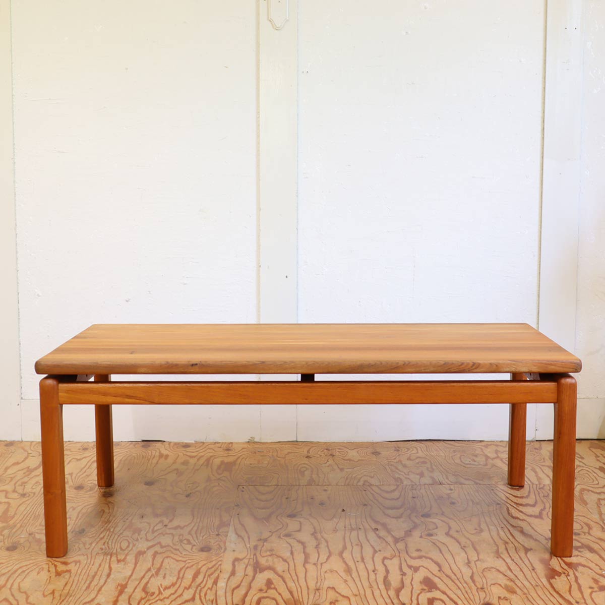 ローテーブル コーヒーテーブル チーク無垢 デンマーク製 北欧 中古
