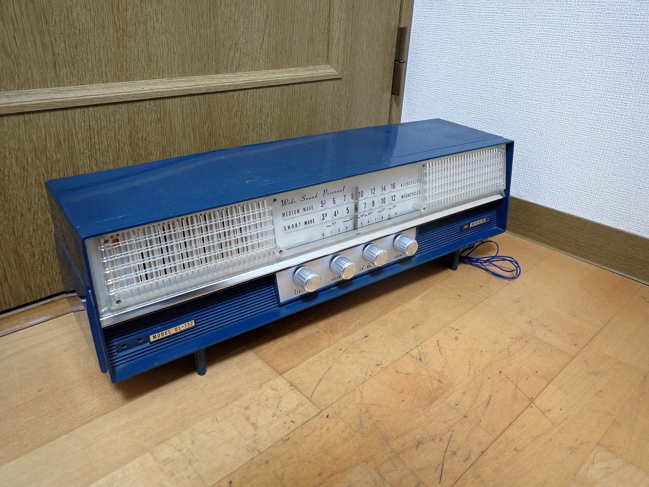 ラジオ SHARP MODEL UL-132 シャープ 真空管 早川電機工業 Wide Sound