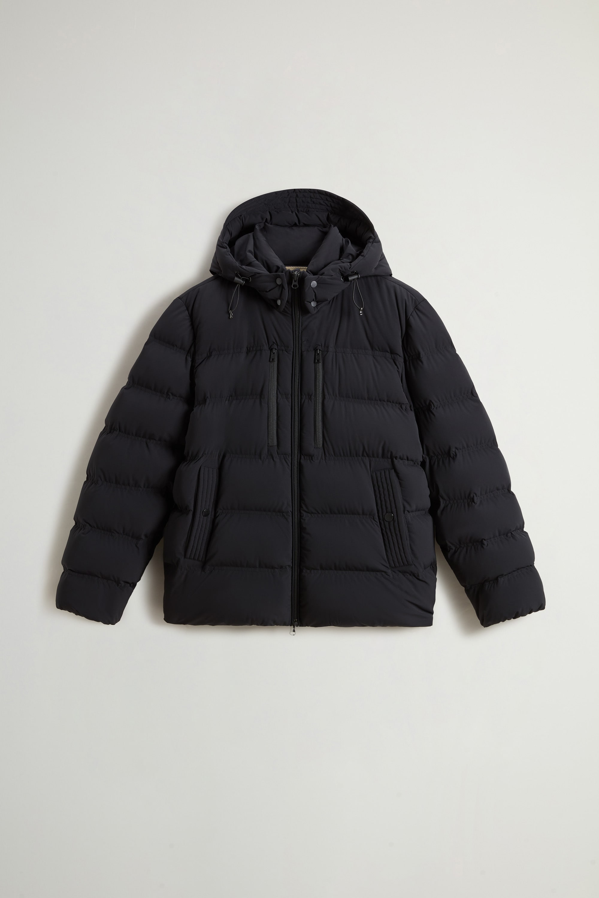 マットストレッチ パファー ジャケット｜WOOLRICH（ウールリッチ）公式