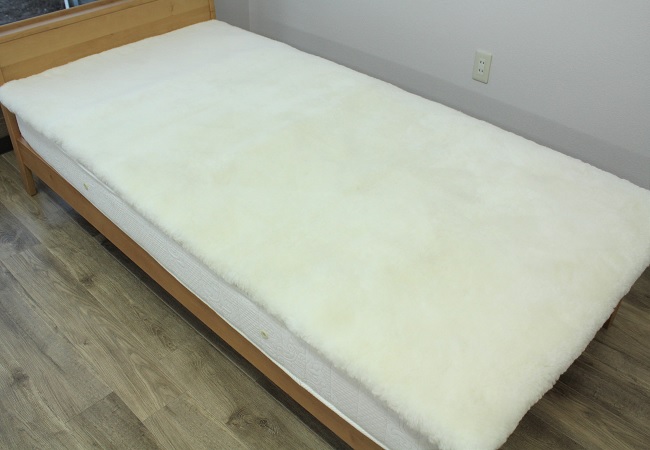 ムートンシーツ 日本製 35mm 高密度 ダブル ｜岐阜県寝装のわた勇