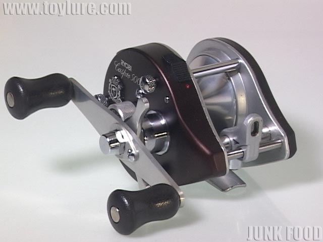 JUNK FOOD item: R-8917 キャスプロ 5000