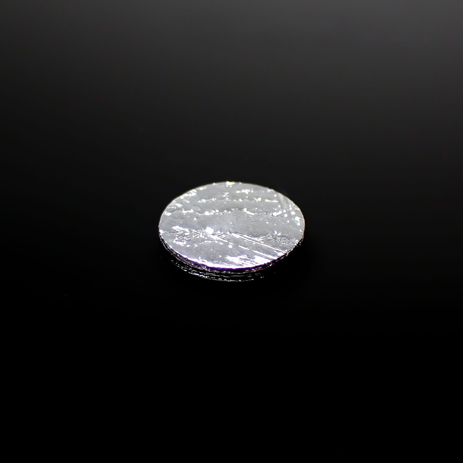 アルタイ隕石 発見地:中国 1.77ct / 9.9x9.9mm前後 [240125576] | TOP