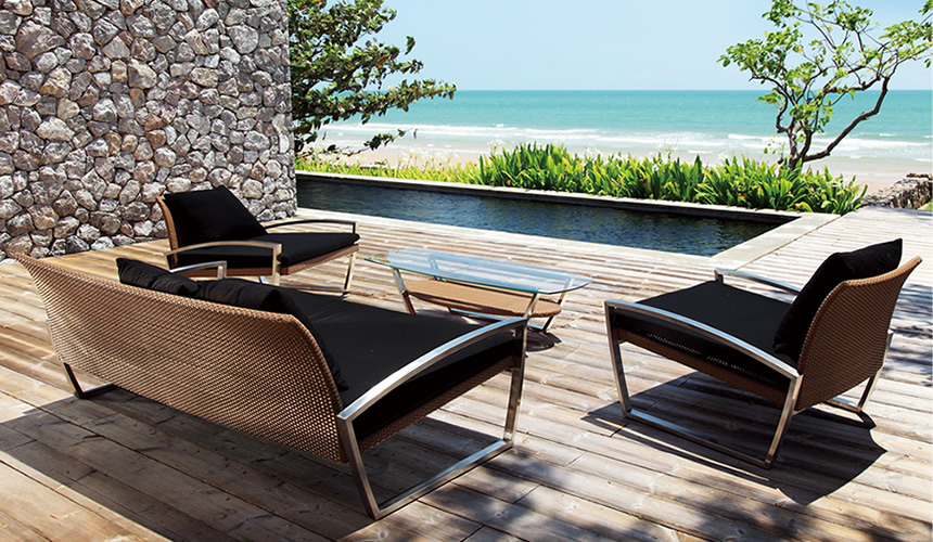 2月下旬お届け予定】 ミュシャ ステンレスと人工ラタンのデザイン