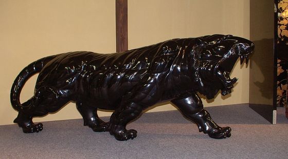 総輪島塗りの虎 17,600,000円（税込） | 輪島塗の塗師屋 輪島漆器大雅