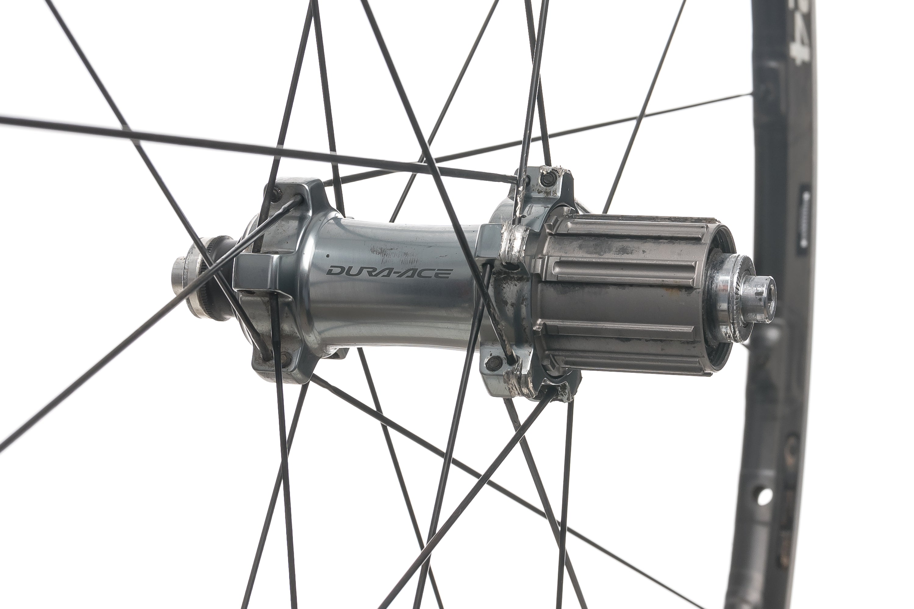 Shimano Dura-Ace WH-7900-C24 Carbon Clincher 700 | The Pro's Closet