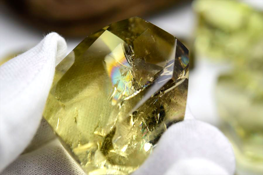 レインボー シトリン タンブル（磨き）｜虹入り黄水晶｜アップストーン