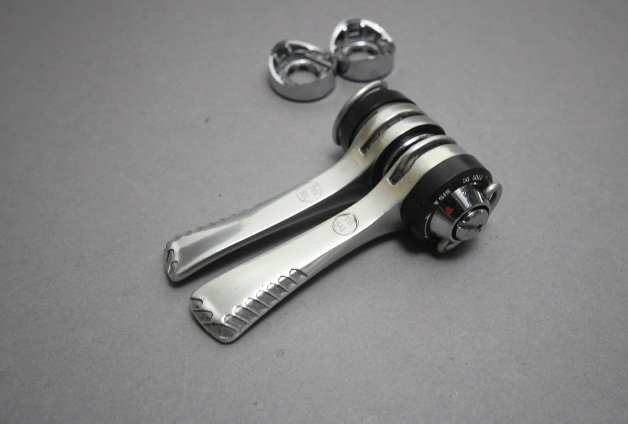 Shimano Dura Ace SL-7700 Shifting Lever / 2 x 9 Sp - velowizard.com