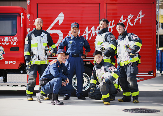 E054］消防用 LED可搬式投光器／相模原市消防局様｜消防・防災製品