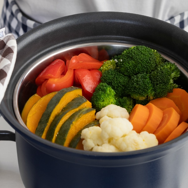 万能鍋 大（IH対応）(ネイビー)｜鍋・フライヤー・ケトル｜料理家 栗原