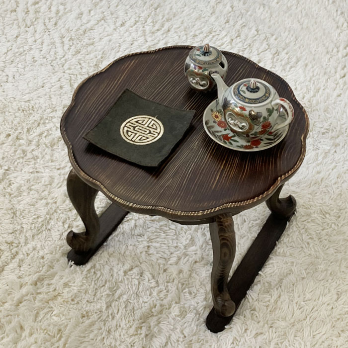 韓国天然松材お膳ちゃぶ台 淵どり花ふち加工 猫足タイプ・小 テーブル