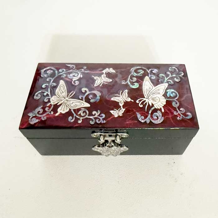 螺鈿細工 宝石箱 小物入れ 赤に螺鈿の上品な輝き 蝶の 韓国伝統工芸