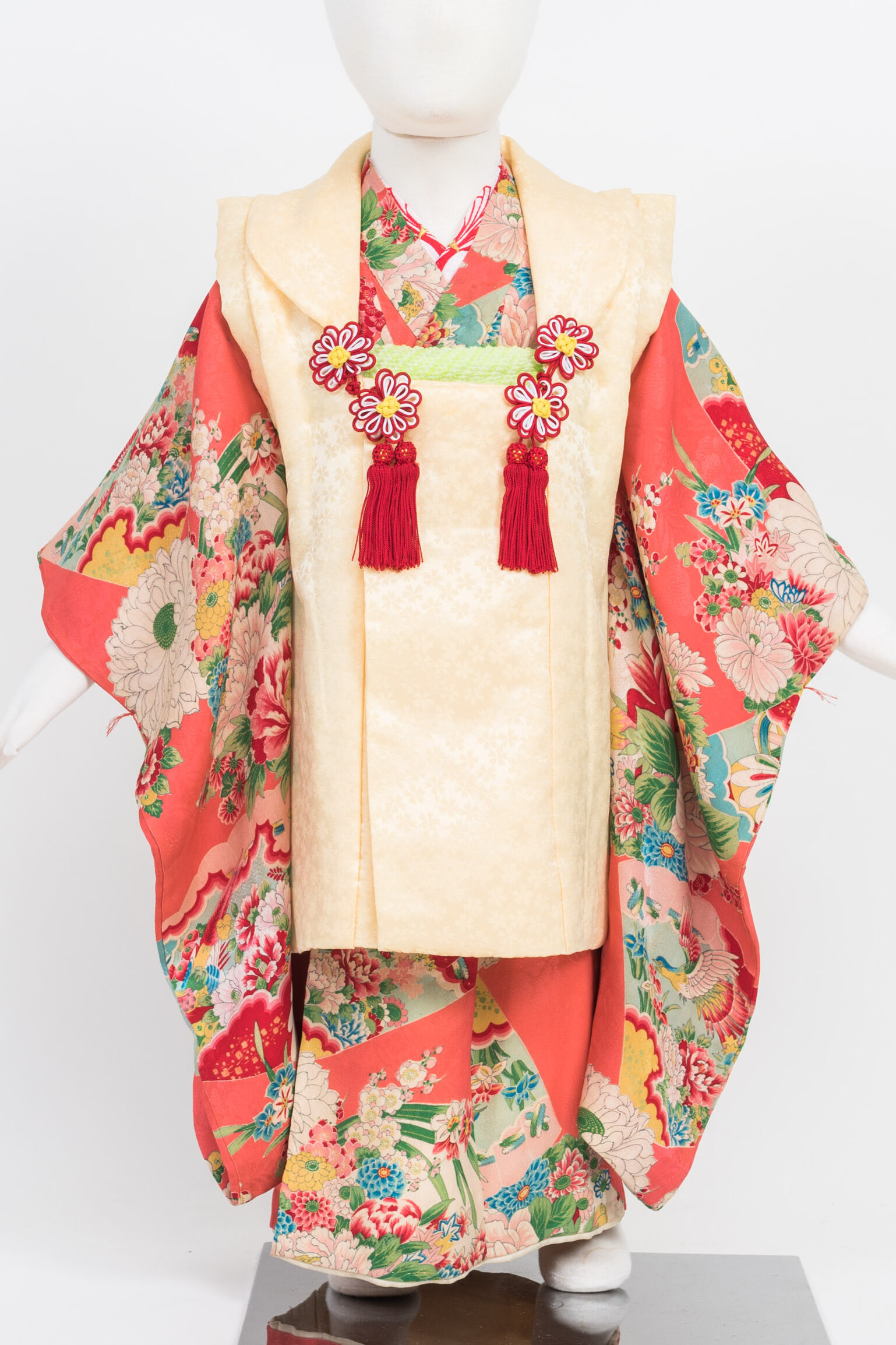 3歳七五三：女の子にぴったりのレトロ＆古典柄レンタル着物＋被布