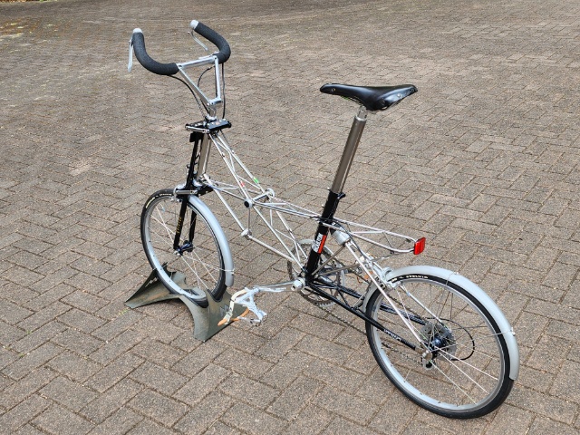 アレックスモールトン ニューシリーズ | ZOOM CAR COLLECTION