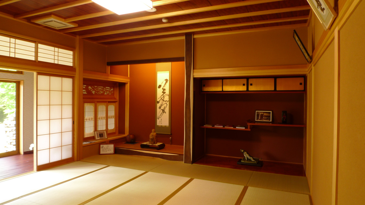 施設のご案内・槐の間｜座敷わらしの宿 緑風荘【公式】